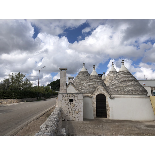 Picture Italy Alberobello 2024-09 31 - Center Alberobello