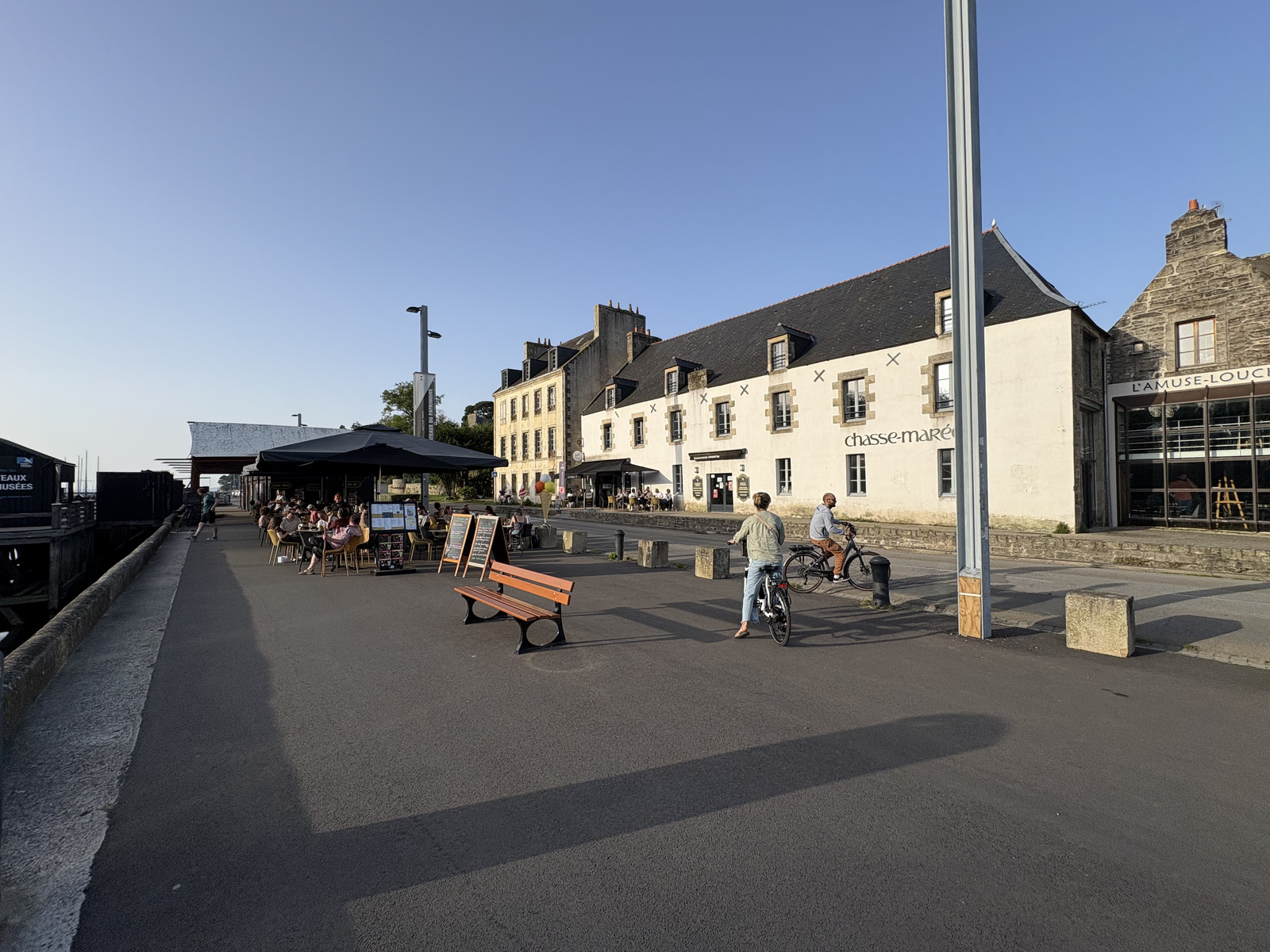 Picture France Douarnenez 2026-04 7 - Car Rental Douarnenez