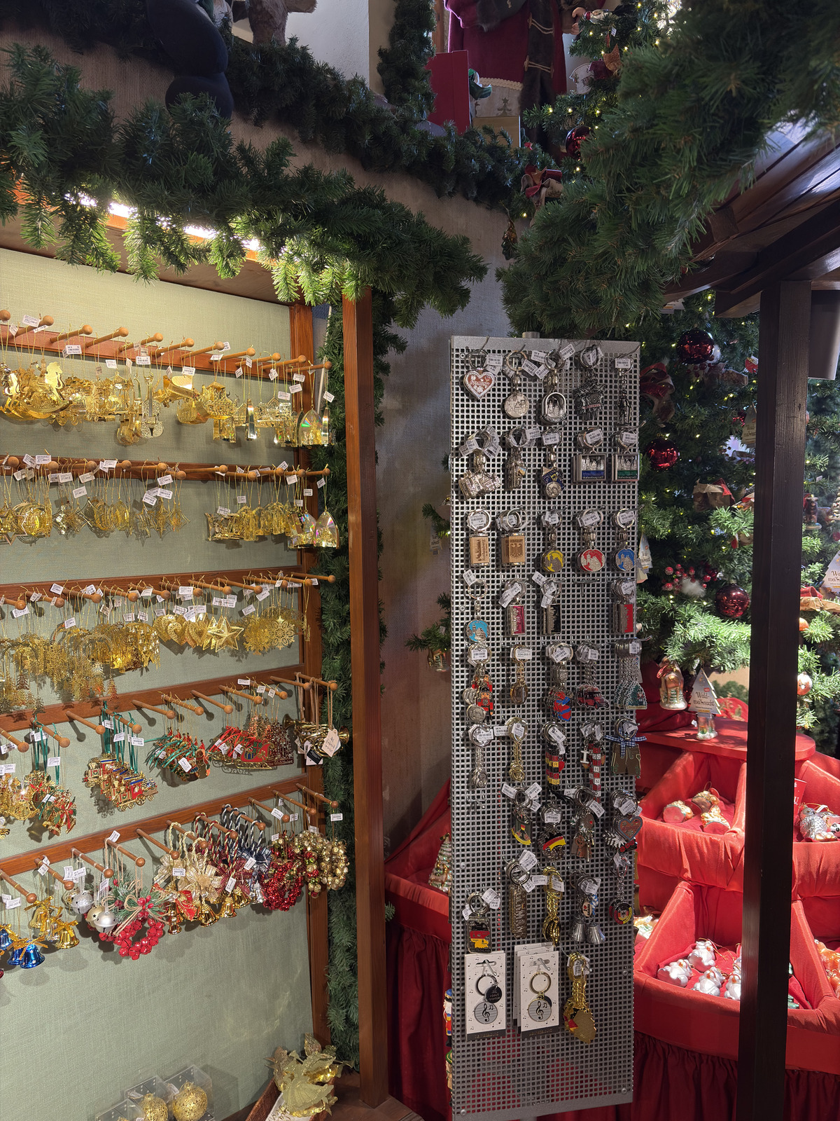 Picture Germany Rothenburg ob der Tauber⁩ 2025-09 143 - Shopping Mall Rothenburg ob der Tauber⁩