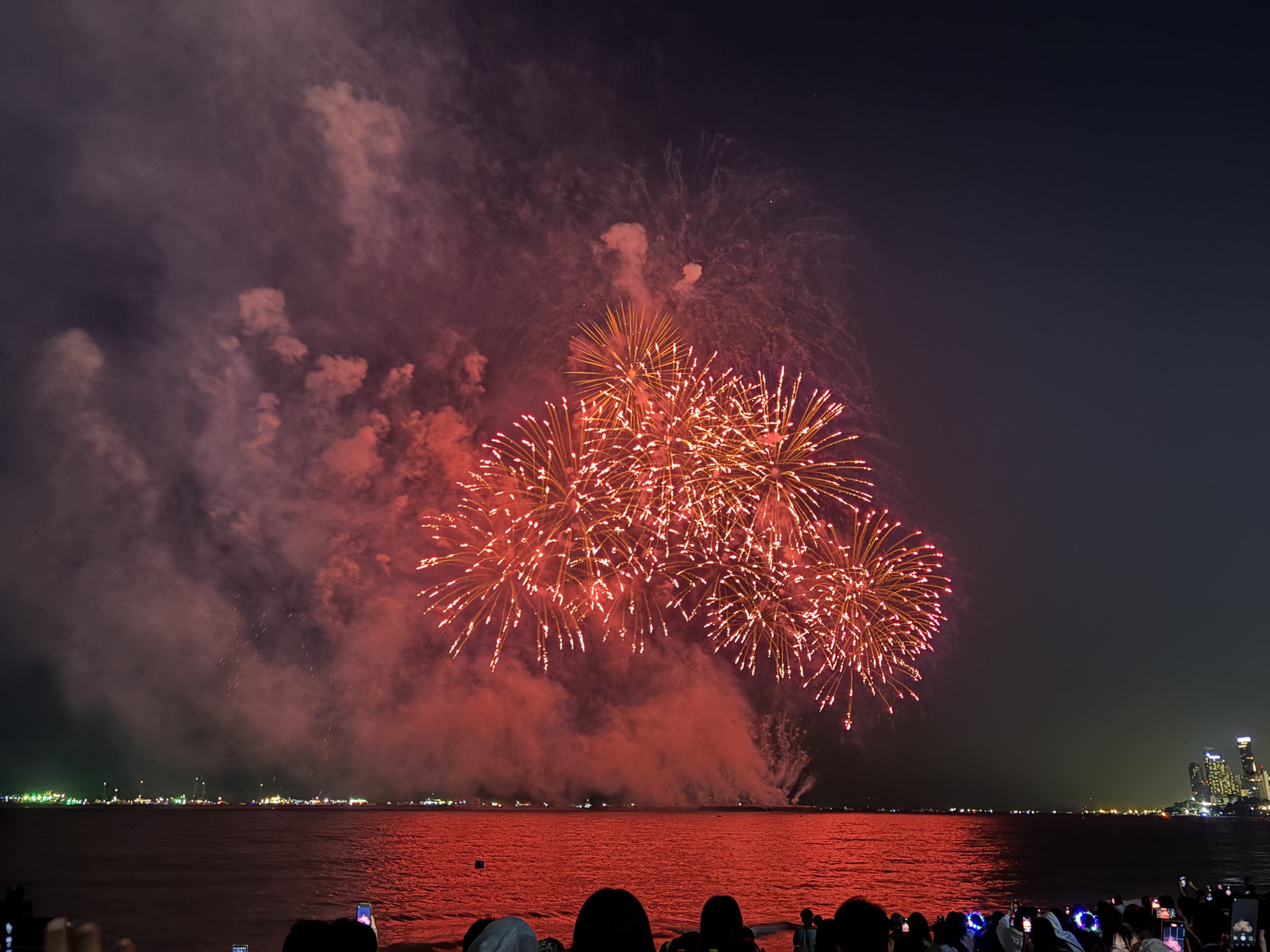 Picture Thailand Pattaya Fireworks 2024-12 11 - Sight Fireworks