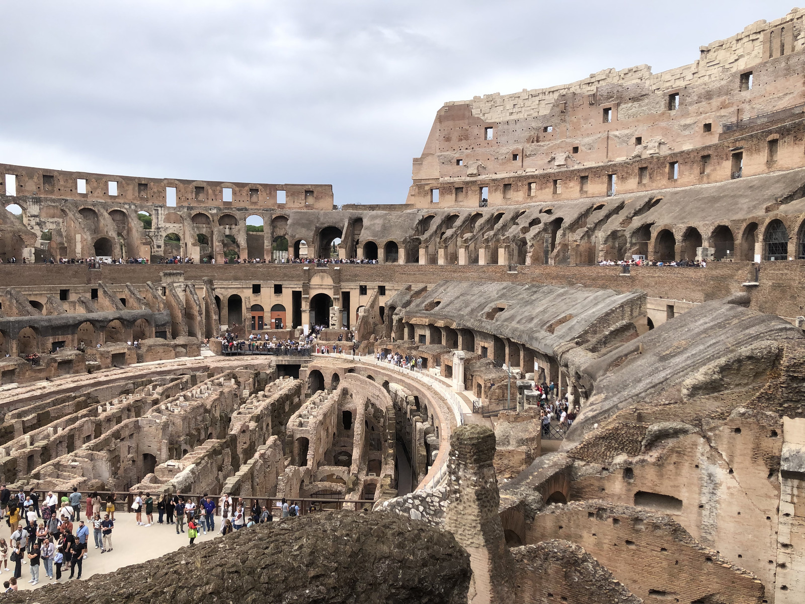 Picture Italy Rome The Colosseum 2024-09 31 - Car Rental The Colosseum