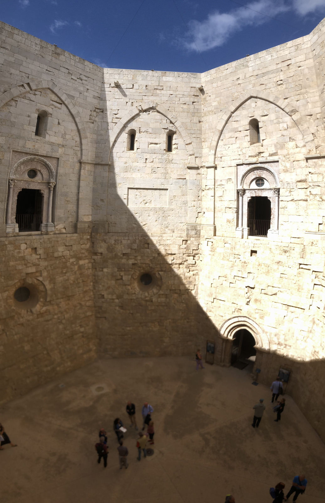 Picture Italy Castel del monte 2024-09 25 - Randonee Castel del monte