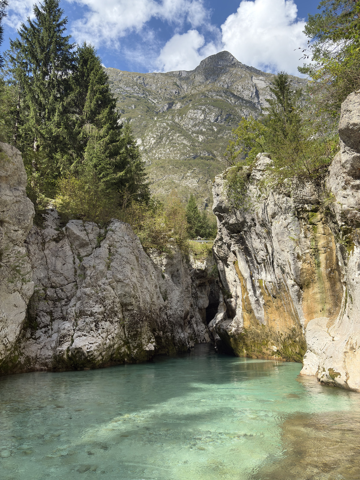Picture Slovenia Soca River 2025-09 85 - Views Soca River