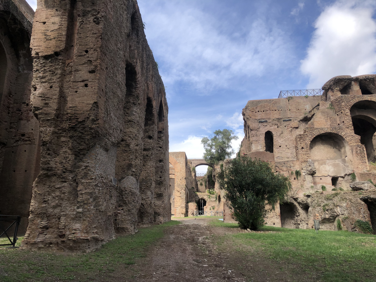 Picture Italy Rome Roman Forum 2024-09 94 - Pictures Roman Forum