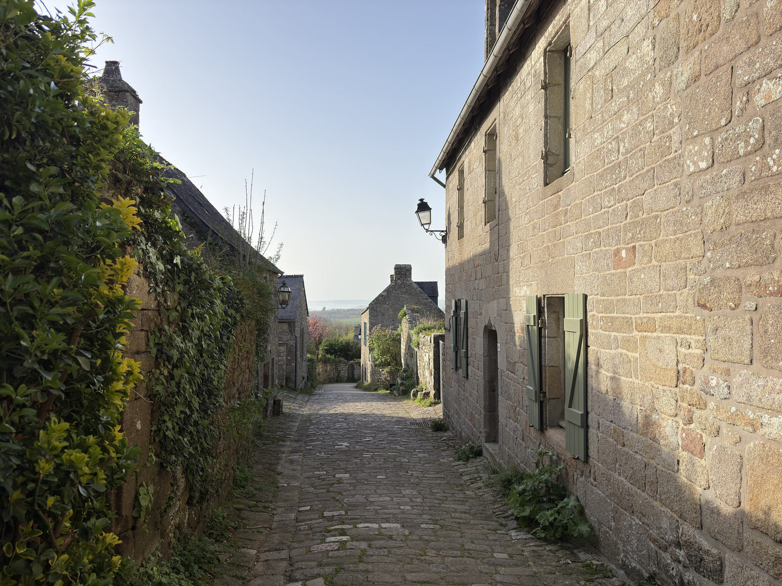 Picture France Locronan 2026-04 1 - Travels Locronan