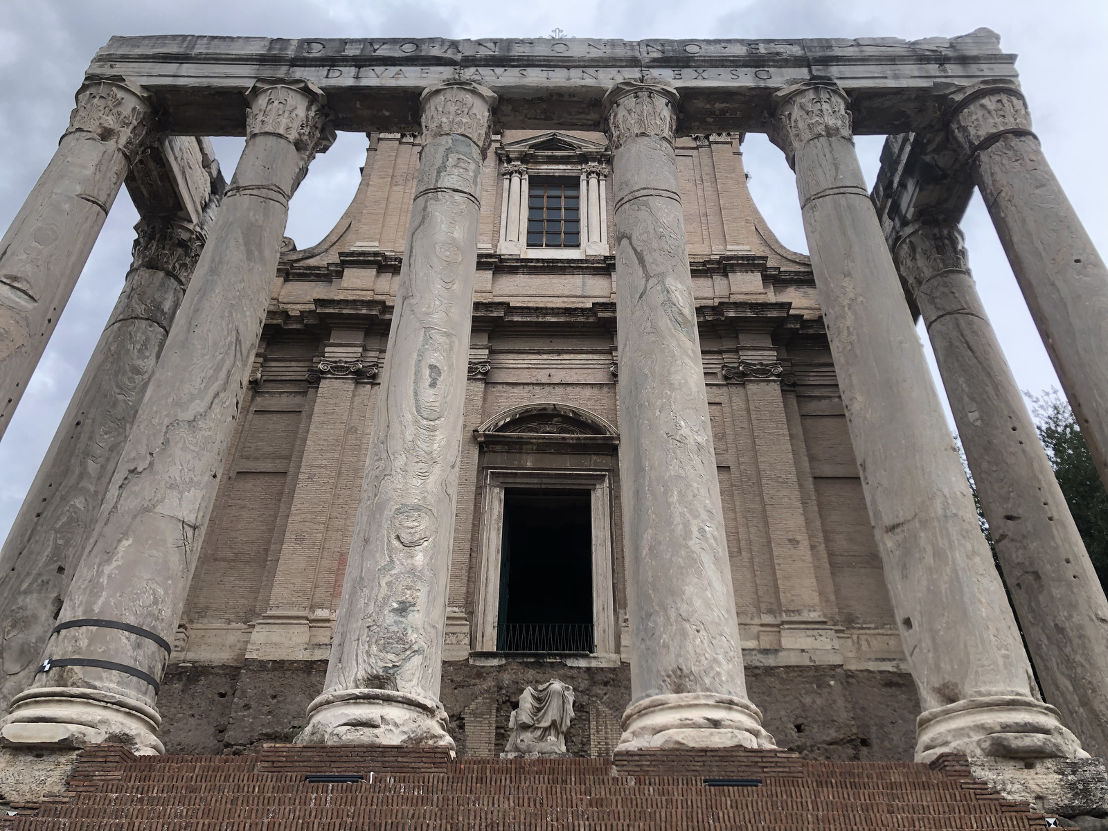 Picture Italy Rome Roman Forum 2024-09 130 - Photographers Roman Forum