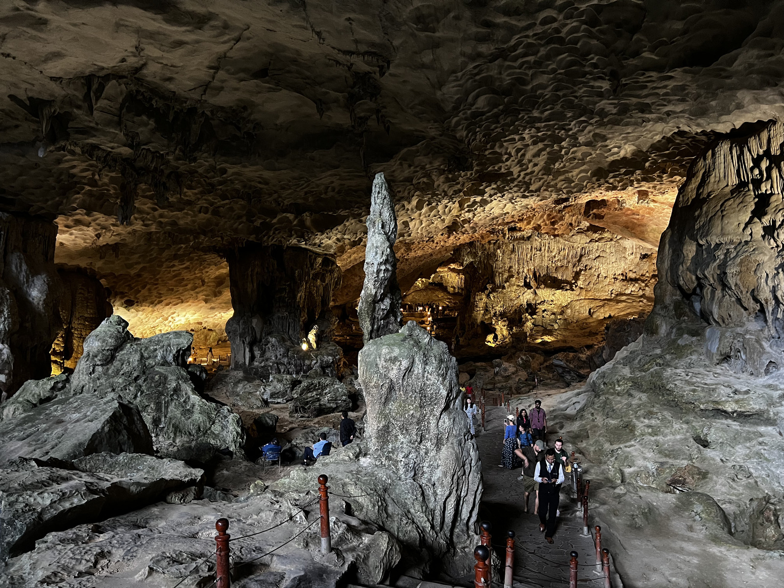 Picture Vietnam Ha Long Bay Sung Sot Cave 2024-01 25 - Visit Sung Sot Cave