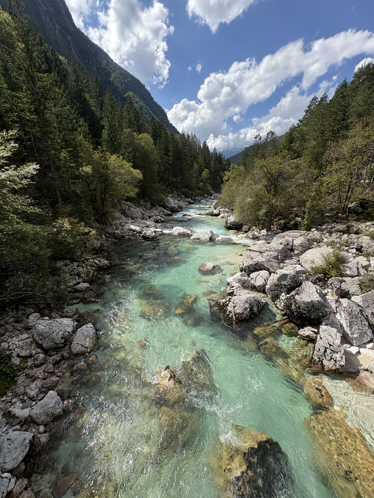 Picture Slovenia Soca River 2025-09 174 - Shopping Mall Soca River