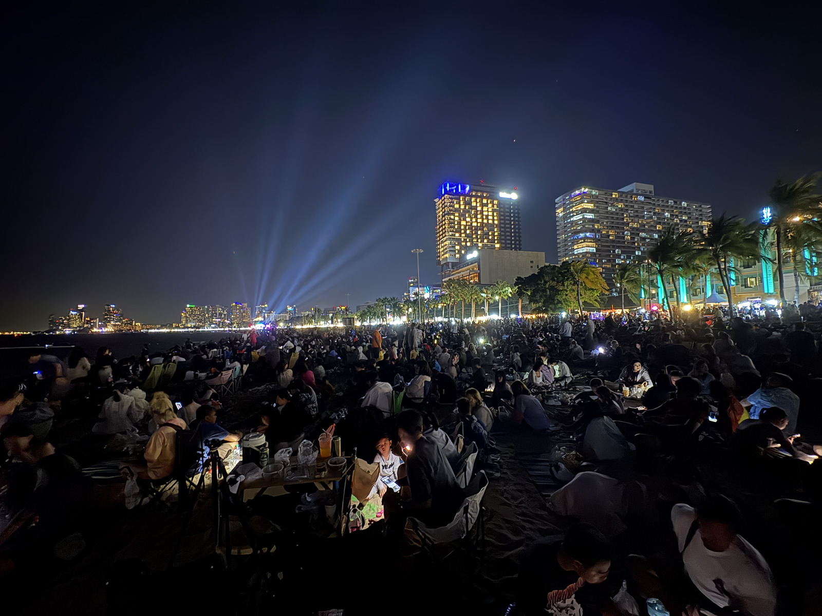 Picture Thailand Pattaya Fireworks 2024-12 31 - Photographer Fireworks