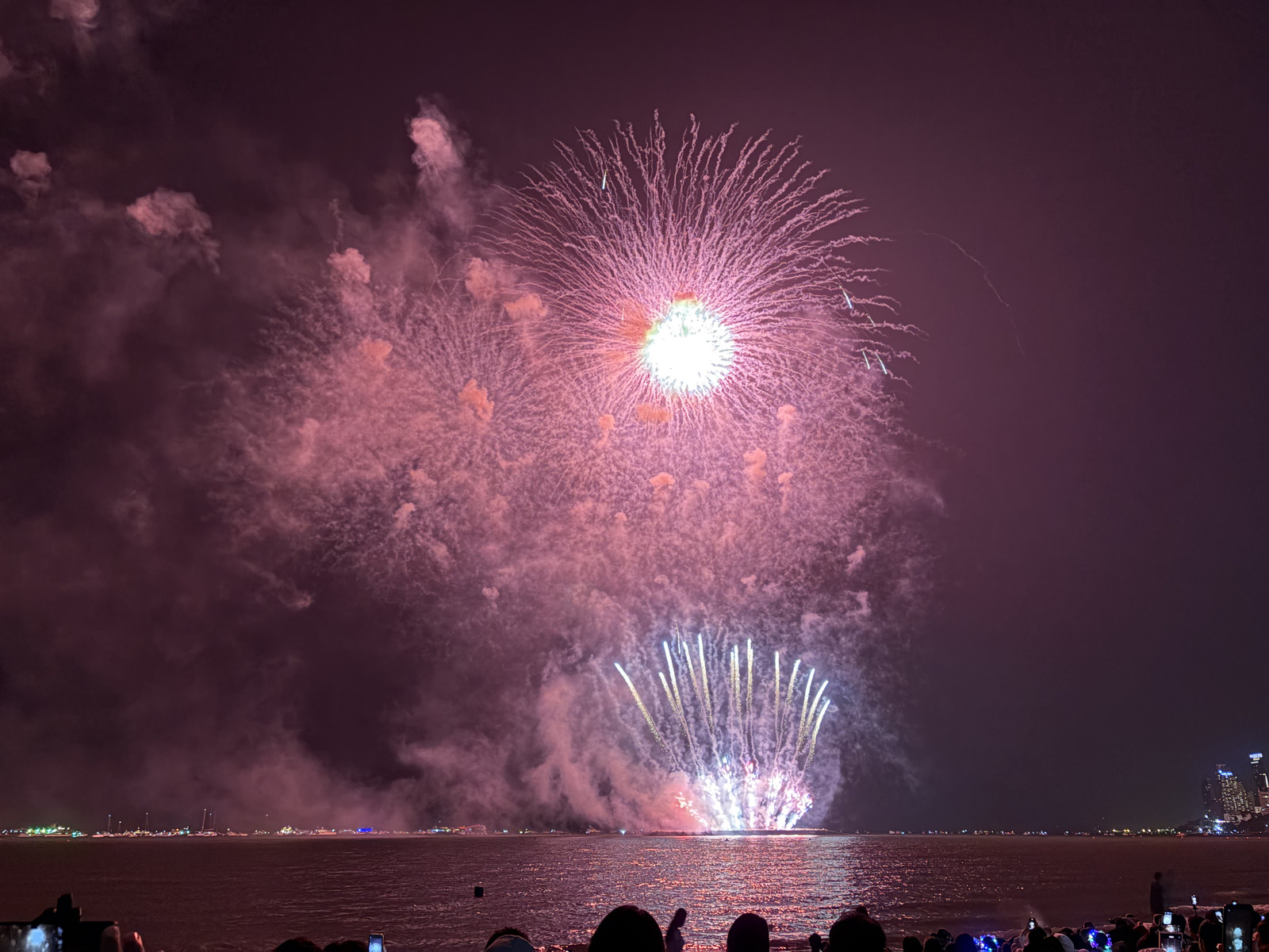 Picture Thailand Pattaya Fireworks 2024-12 64 - Travel Fireworks