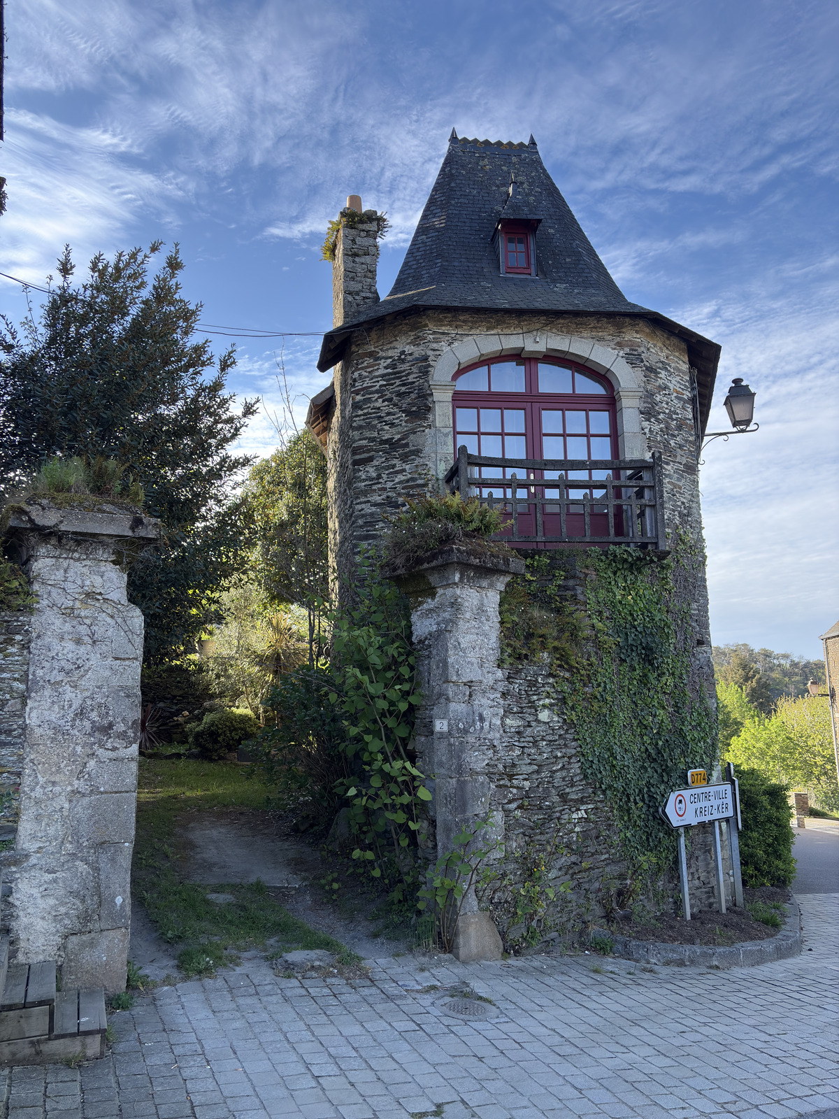 Picture France Rochefort en terre 2026-04 19 - Trip Rochefort en terre