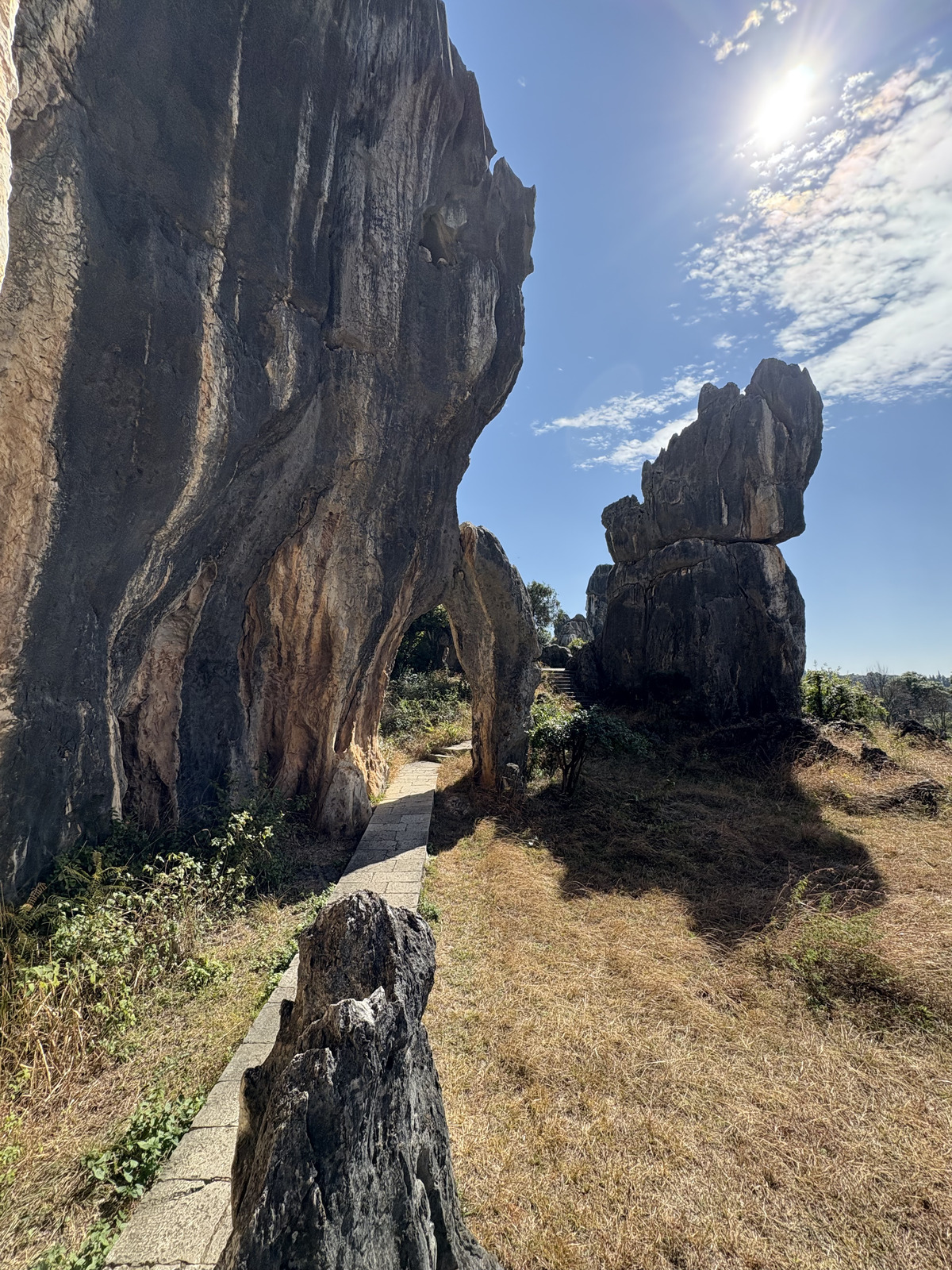 Picture China Shilin Stone Forest 2026-01 302 - Road Shilin Stone Forest