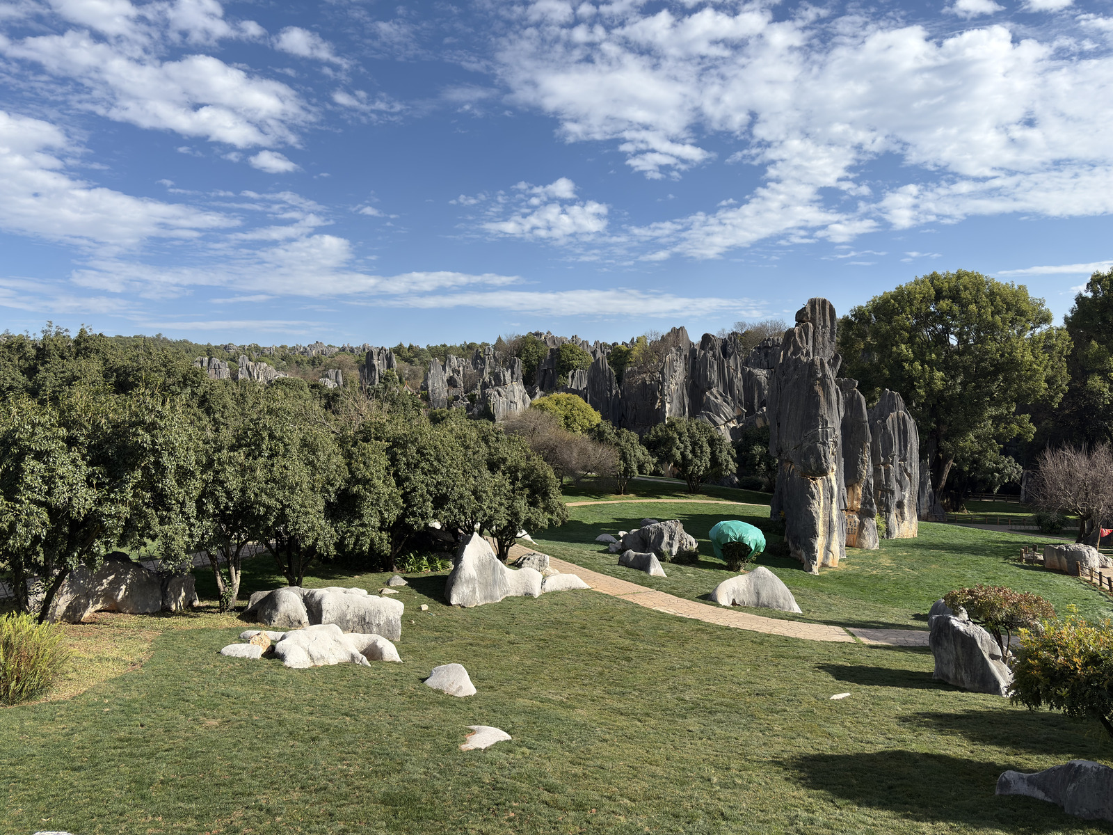 Picture China Shilin Stone Forest 2026-01 183 - Perspective Shilin Stone Forest