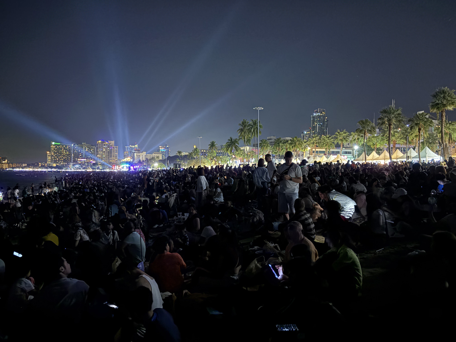 Picture Thailand Pattaya Fireworks 2024-12 60 - View Fireworks