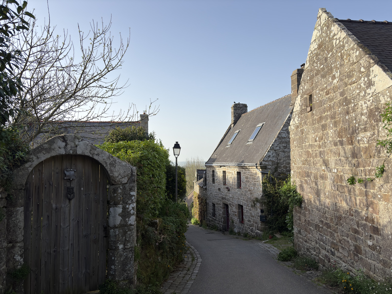 Picture France Locronan 2026-04 55 - Map Locronan