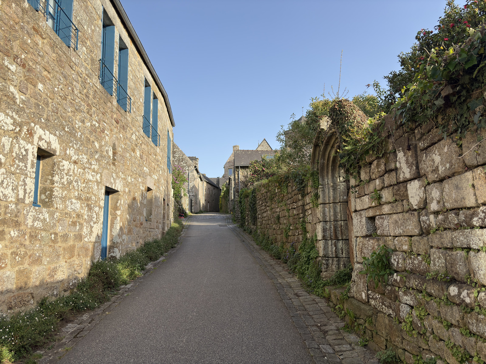 Picture France Locronan 2026-04 106 - Photographer Locronan