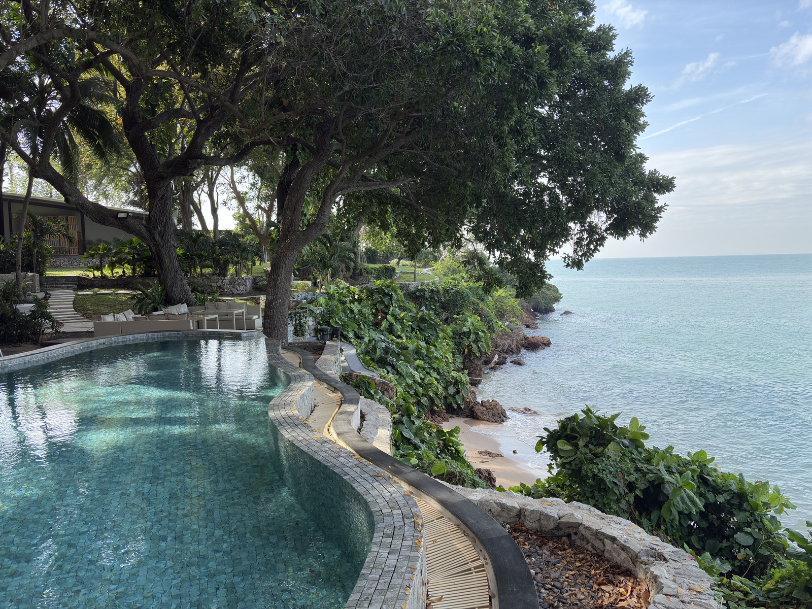 Picture Thailand Pattaya 2024-12 42 - Car Rental Pattaya
