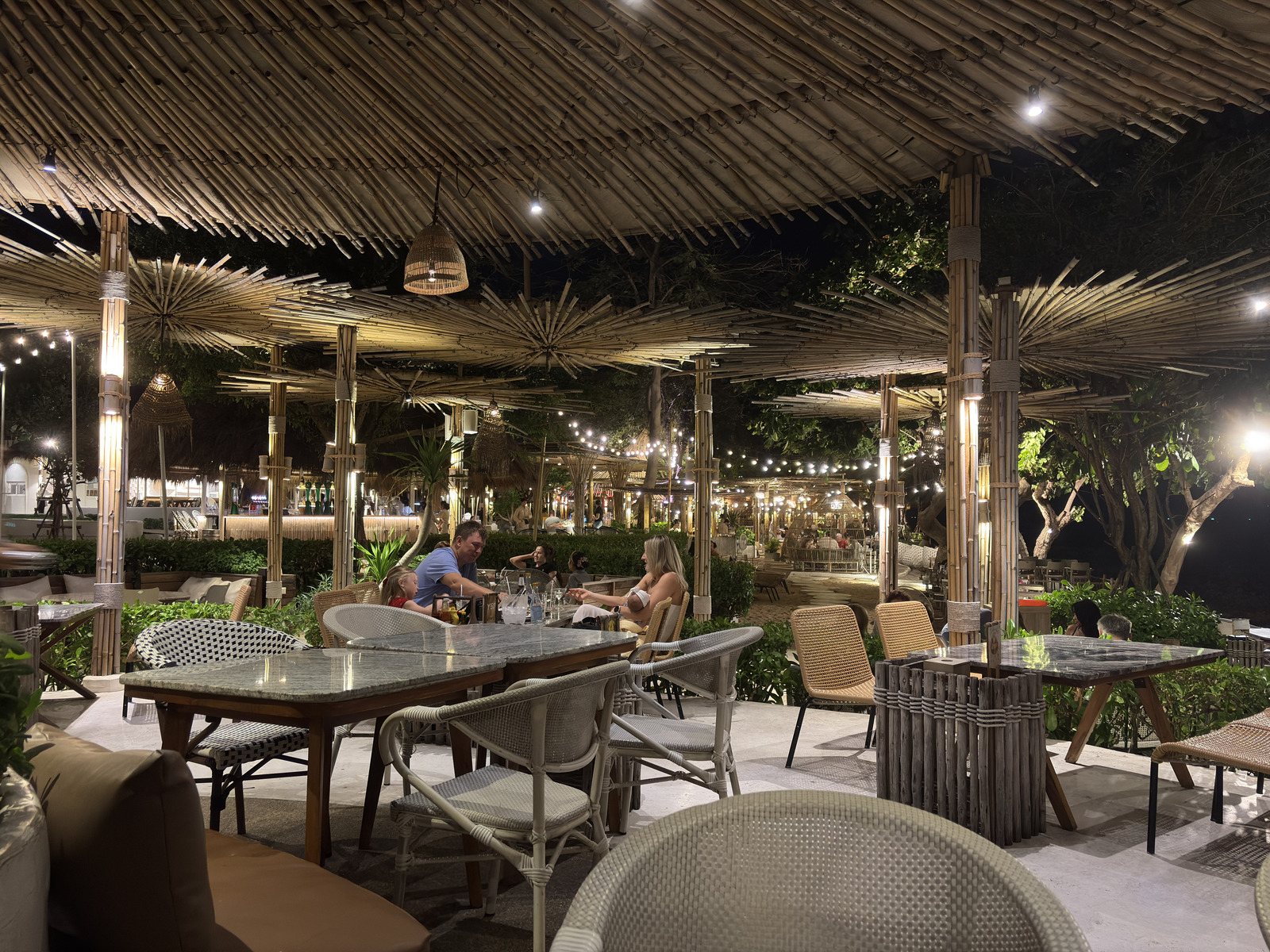 Picture Thailand Pattaya Oxygen Restaurant 2025-12 17 - View Oxygen Restaurant