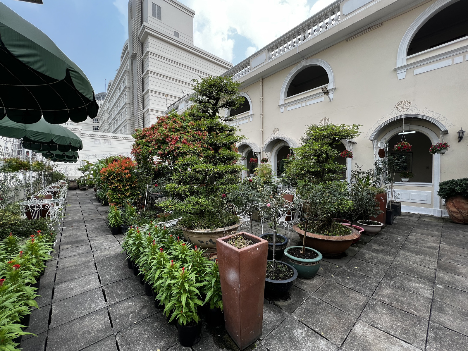 Picture Vietnam Saigon Continental Hotel 2024-01 3 - Sightseeing Continental Hotel