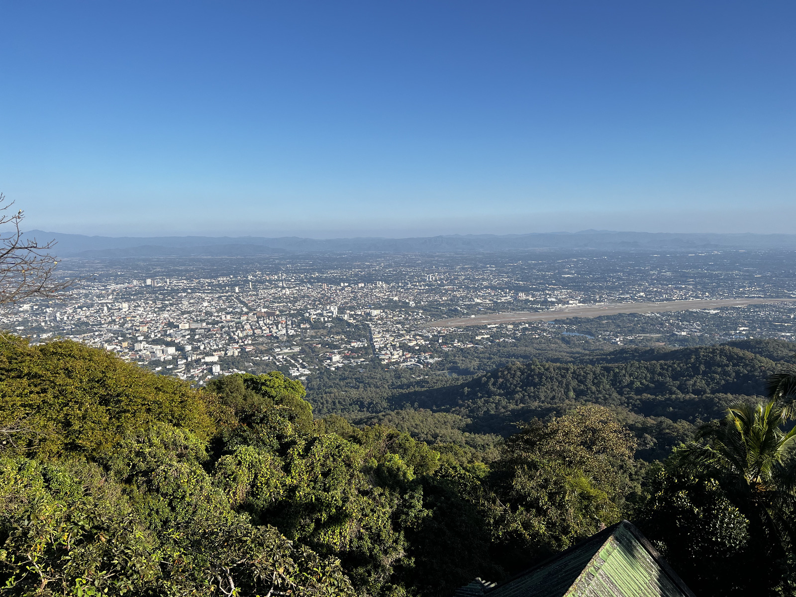 Picture Thailand Chiang Mai Doi Suthep 2024-01 26 - Sight Doi Suthep