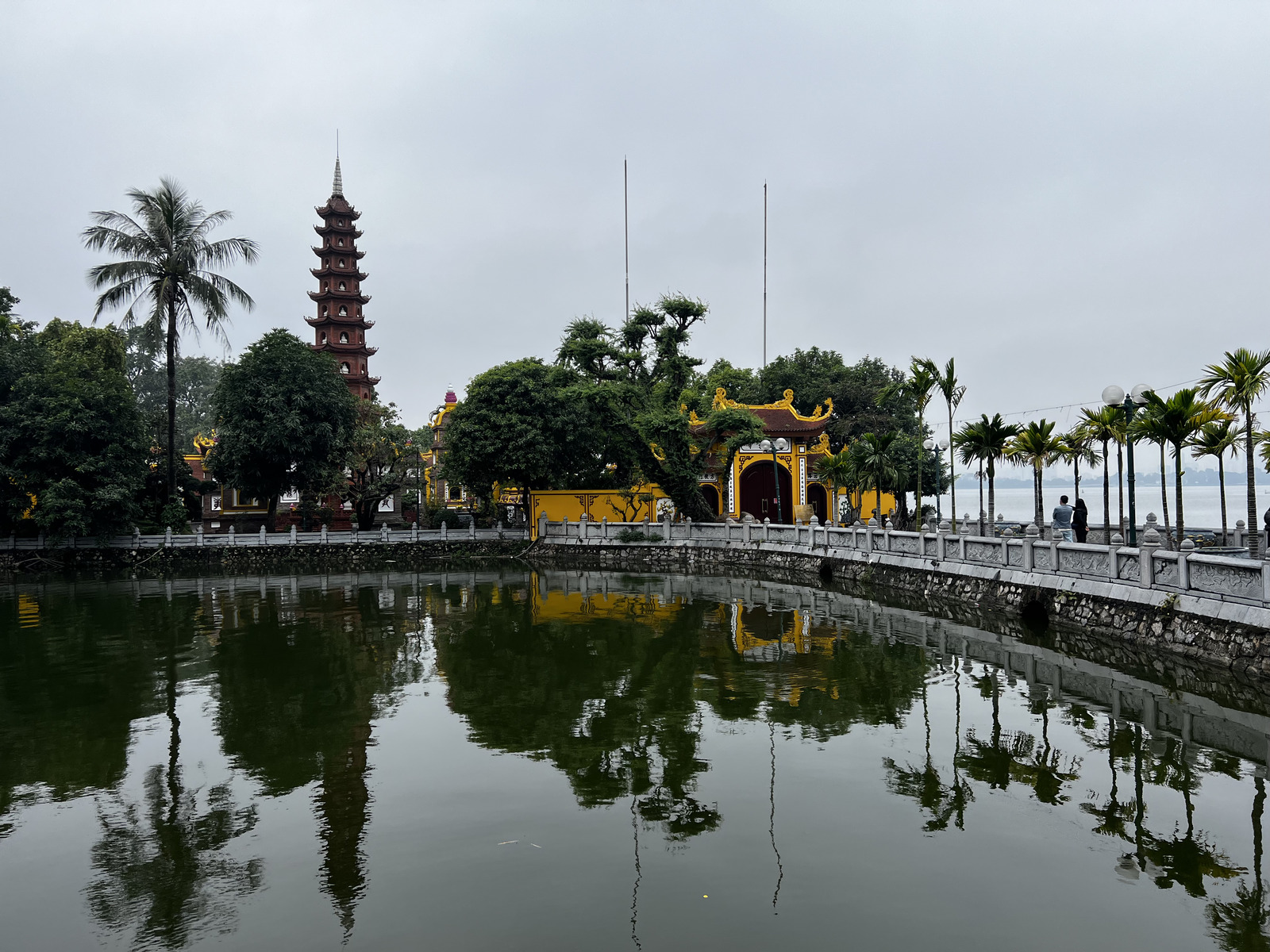 Picture Vietnam Hanoi Tran Quoc Pagoda 2024-01 4 - Road Tran Quoc Pagoda