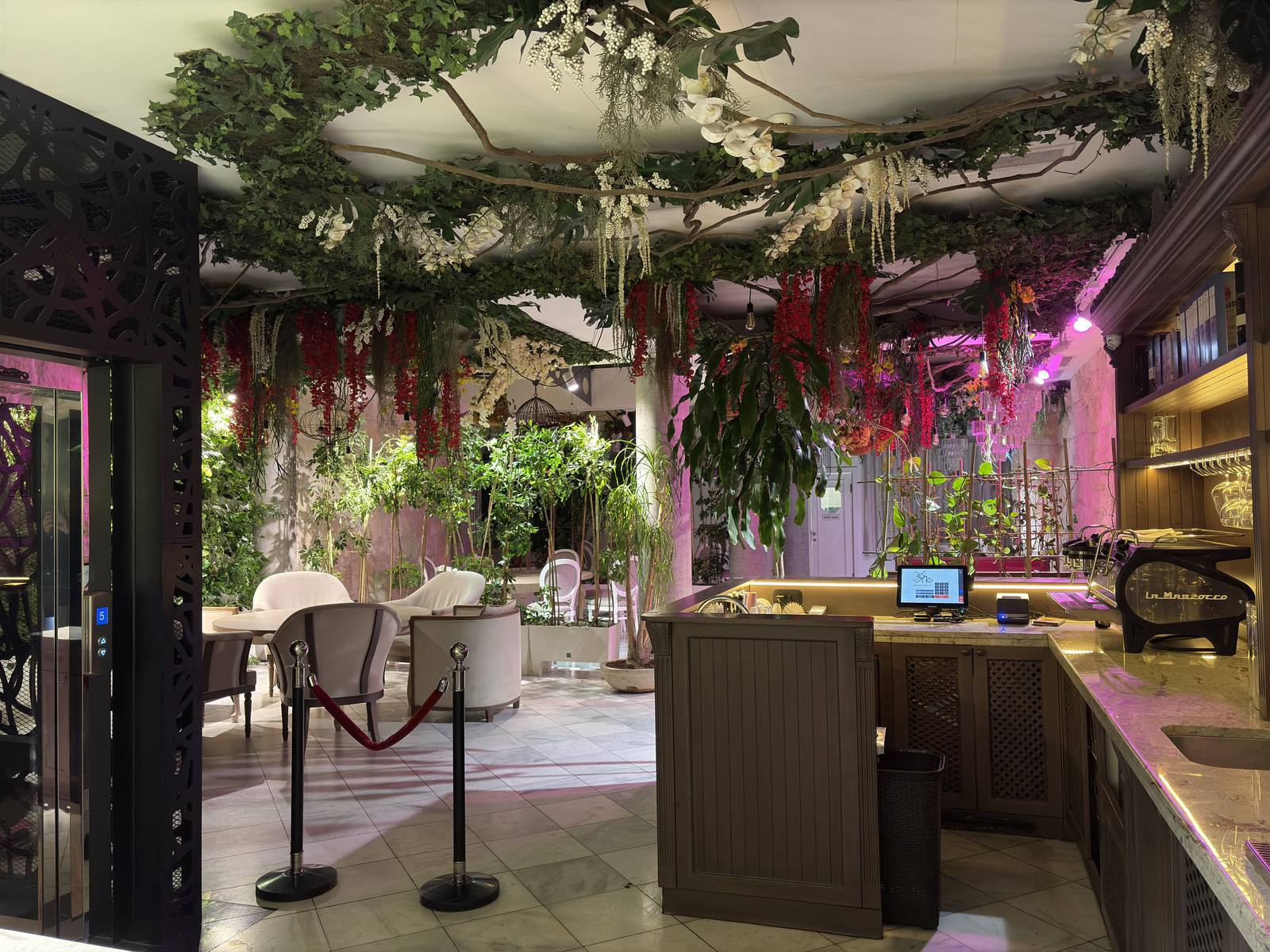 Picture Ukraine Lviv Restaurants 2024-10 43 - Shopping Mall Restaurants