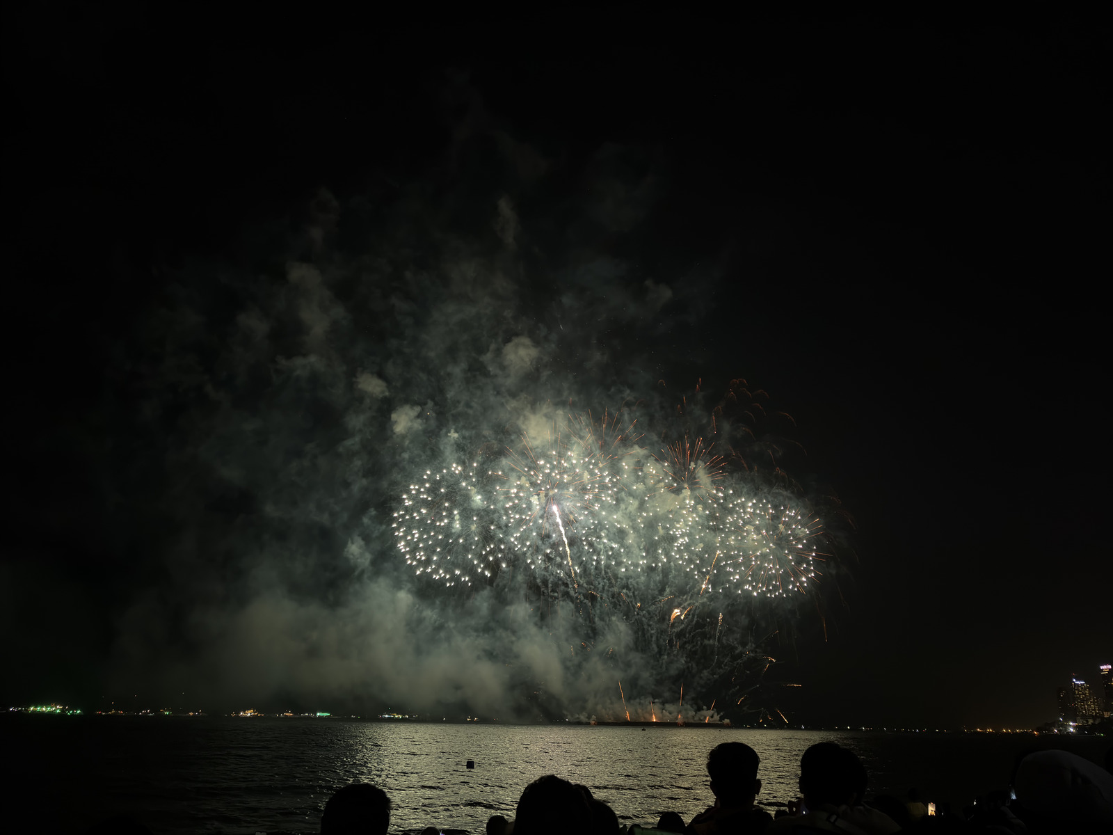 Picture Thailand Pattaya Fireworks 2024-12 13 - Photographer Fireworks