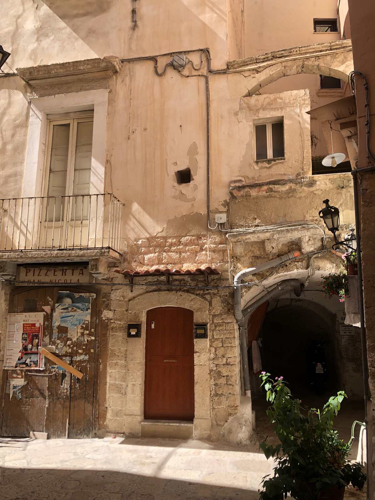 Picture Italy Bari 2024-09 55 - Travels Bari