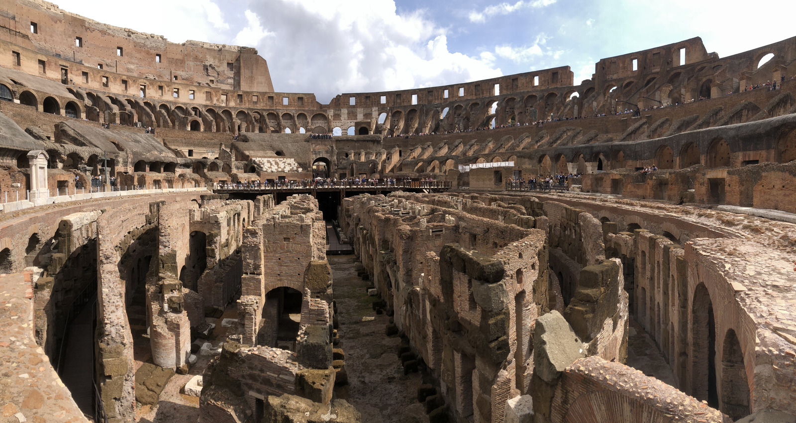 Picture Italy Rome The Colosseum 2024-09 12 - Travels The Colosseum