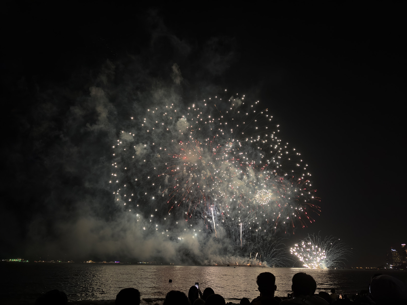 Picture Thailand Pattaya Fireworks 2024-12 90 - Tourist Attraction Fireworks