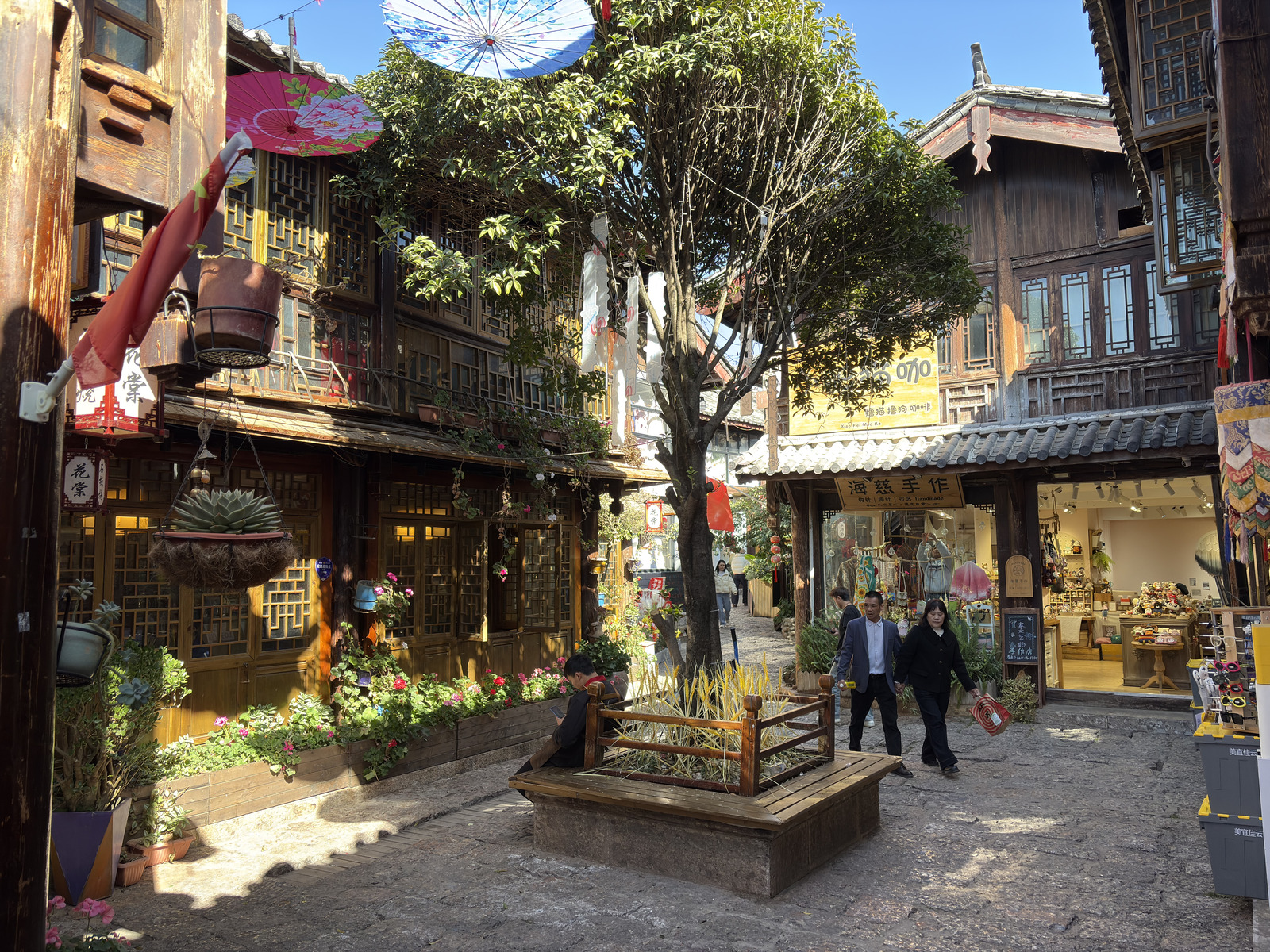 Picture China Lijiang 2026-01 649 - Flights Lijiang