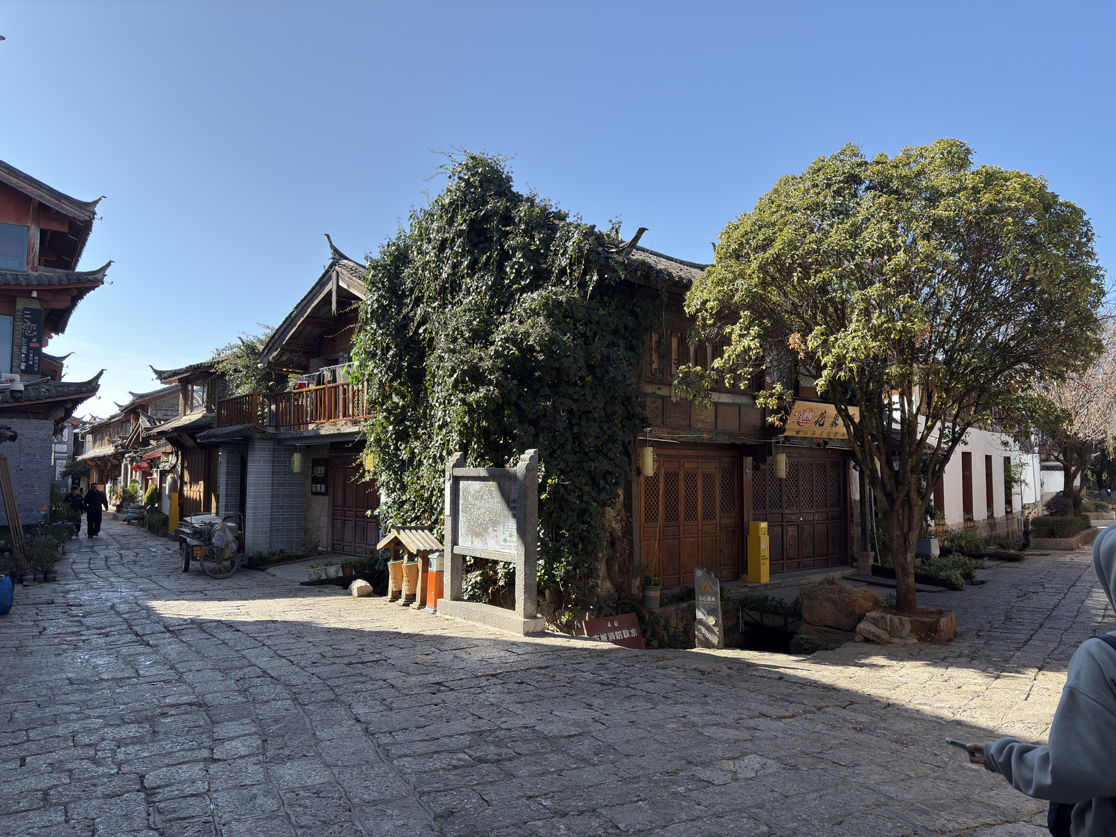 Picture China Lijiang 2026-01 738 - Road Map Lijiang