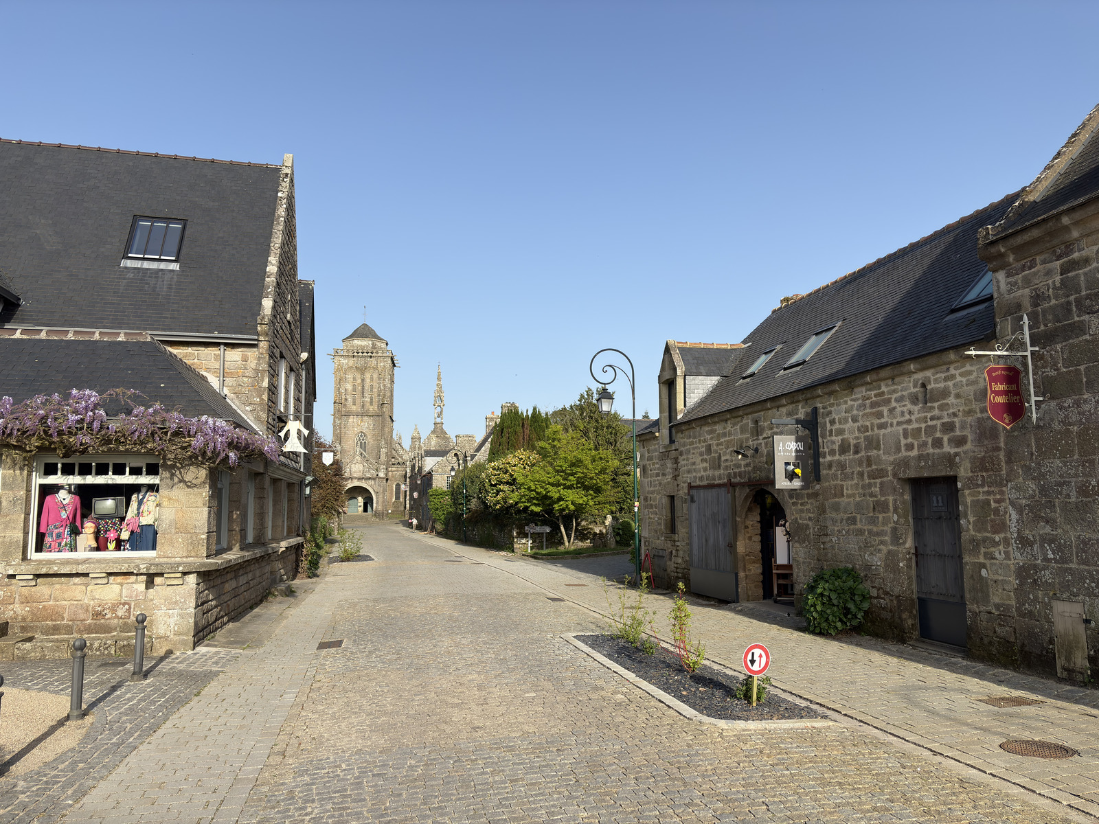 Picture France Locronan 2026-04 3 - Picture Locronan
