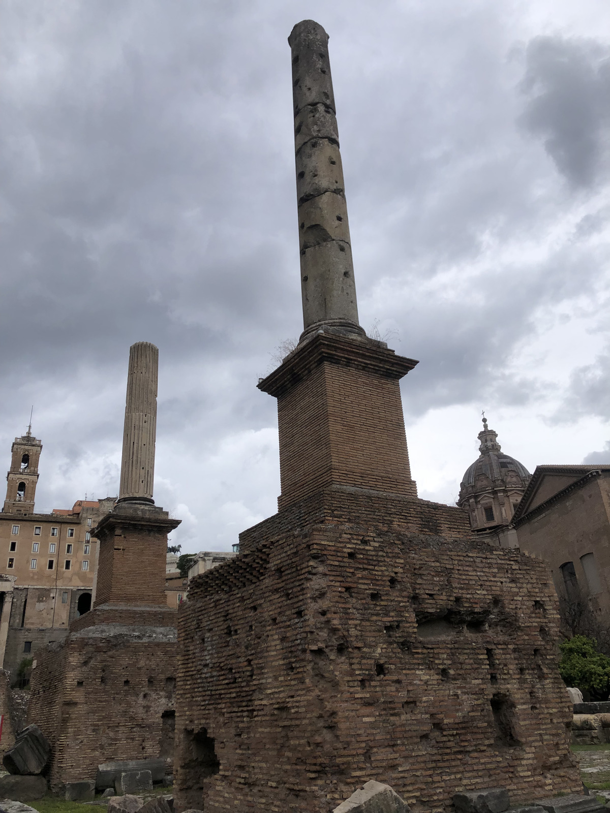 Picture Italy Rome Roman Forum 2024-09 23 - Perspective Roman Forum