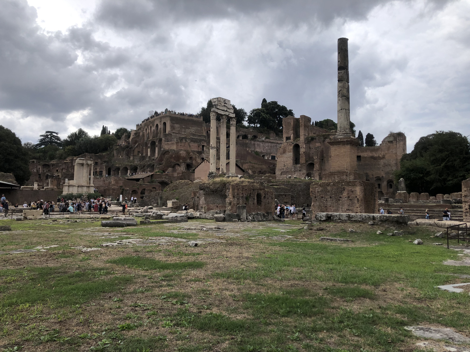 Picture Italy Rome Roman Forum 2024-09 112 - Car Rental Roman Forum
