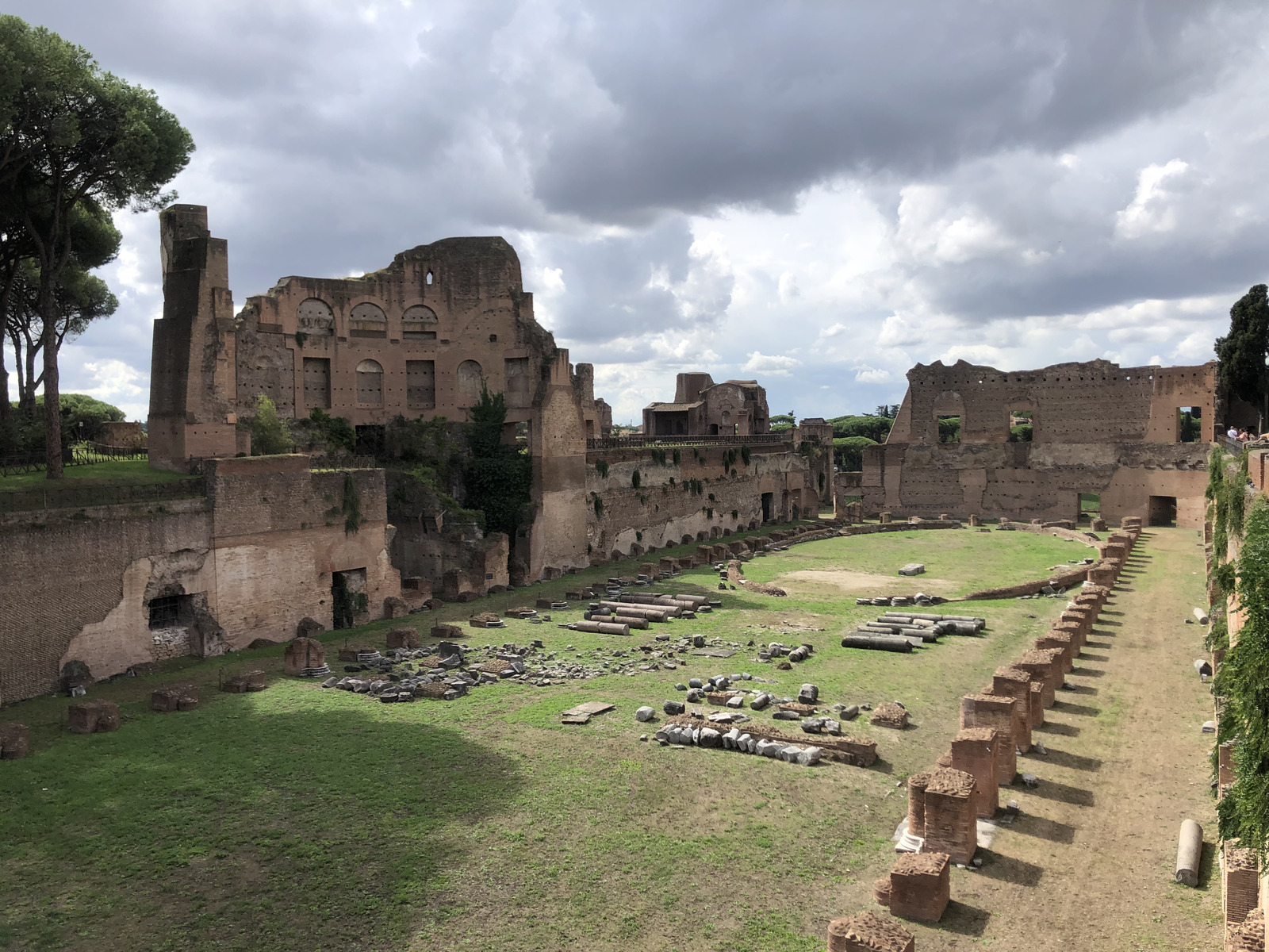 Picture Italy Rome Roman Forum 2024-09 7 - Car Roman Forum
