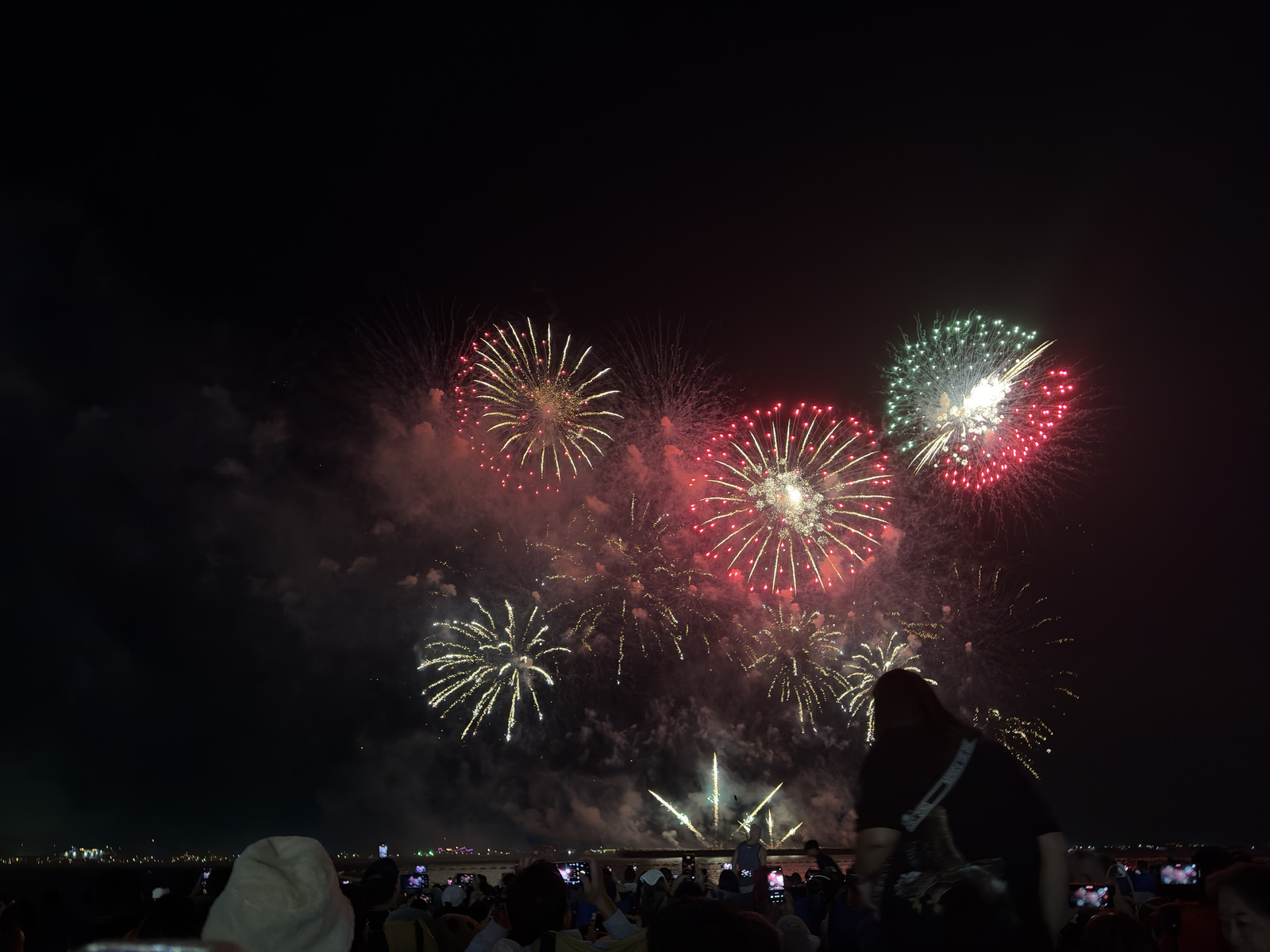 Picture Thailand Pattaya pattaya firework festival 2025-12 76 - Car pattaya firework festival