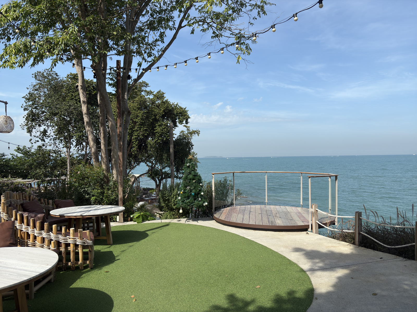 Picture Thailand Pattaya Oxygen Restaurant 2024-12 26 - Road Map Oxygen Restaurant