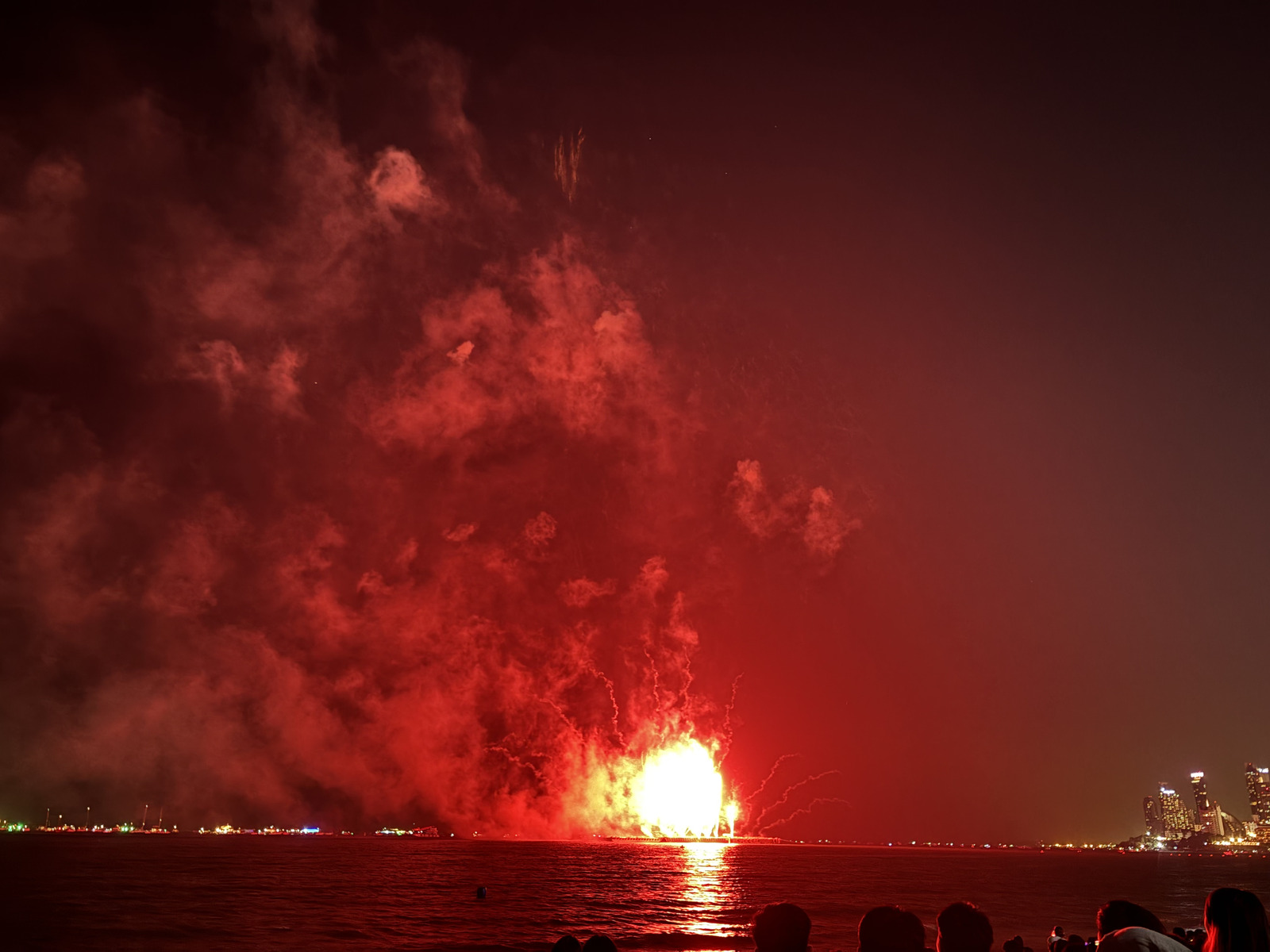 Picture Thailand Pattaya Fireworks 2024-12 75 - Visit Fireworks