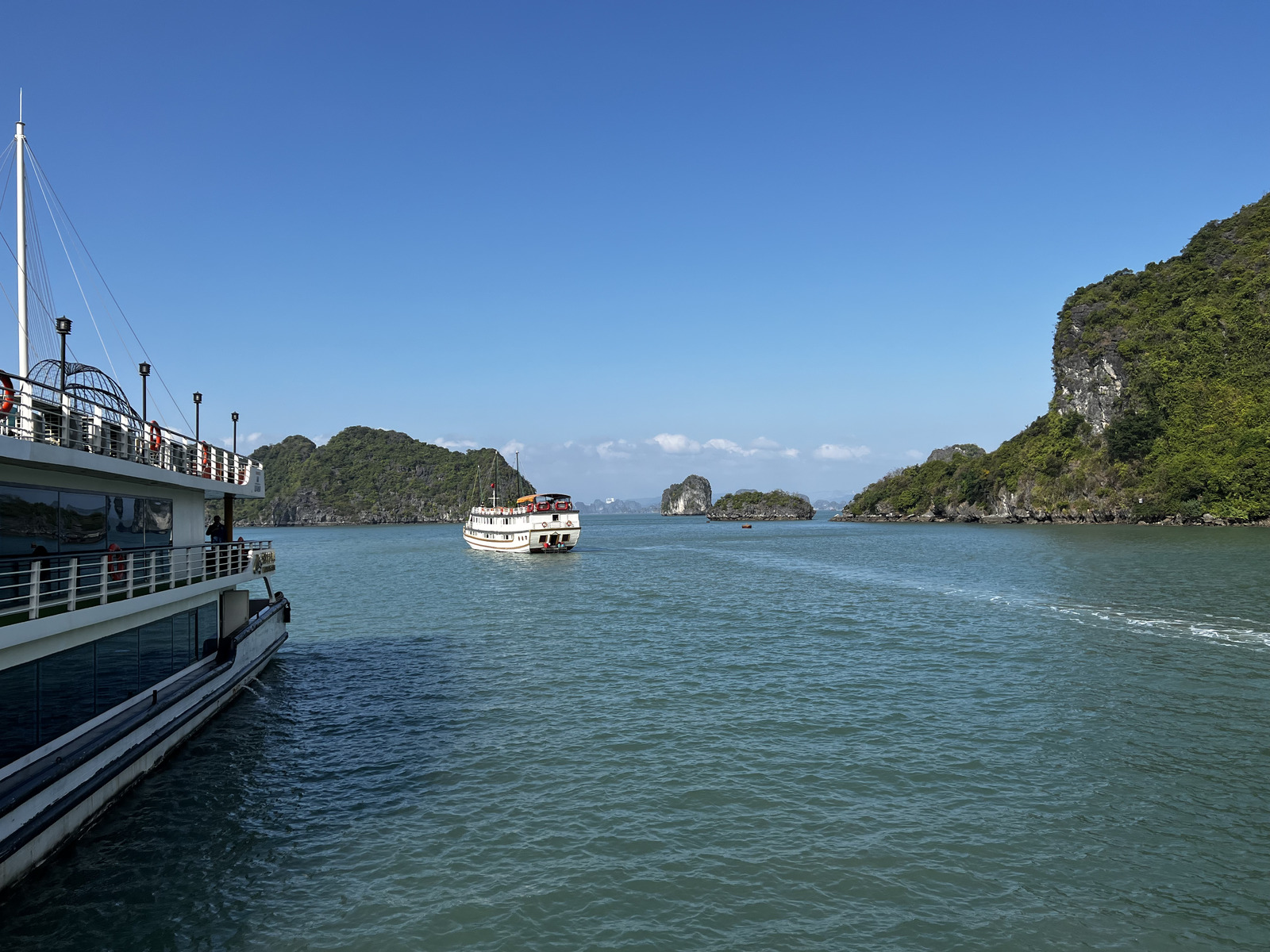 Picture Vietnam Ha Long Bay 2024-01 172 - Tourist Ha Long Bay