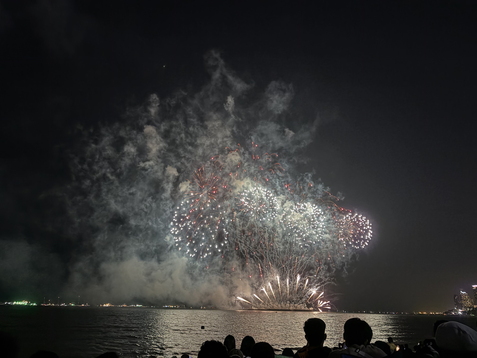 Picture Thailand Pattaya Fireworks 2024-12 86 - Visit Fireworks