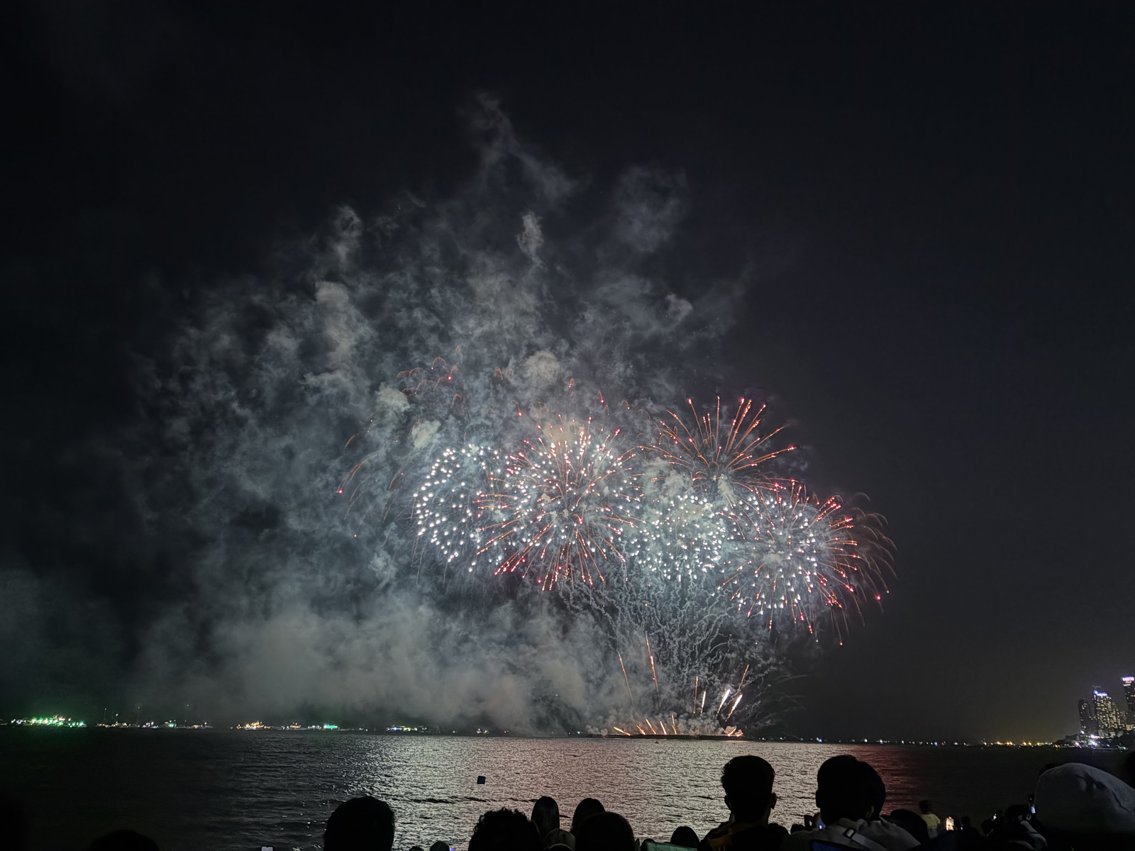 Picture Thailand Pattaya Fireworks 2024-12 82 - Sight Fireworks