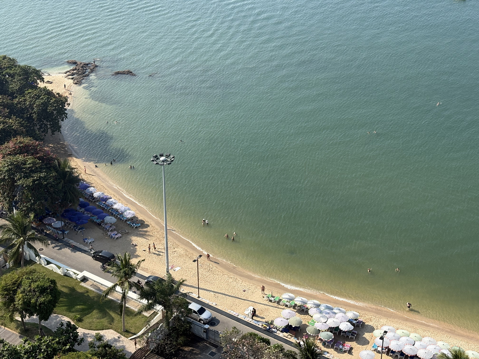 Picture Thailand Pattaya Phratumnak 2025-12 10 - Trips Phratumnak
