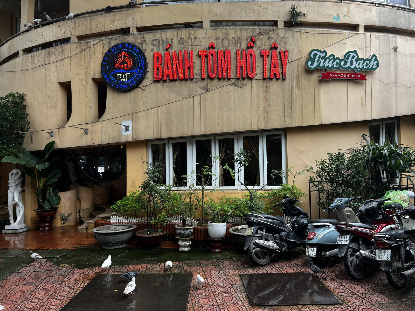 Picture Vietnam Hanoi Tay Lake 2024-01 25 - Visit Tay Lake
