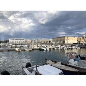 Picture Italy Trani 2024-09 39 - Perspective Trani