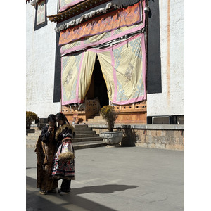Picture China Shangri La 2026-01 55 - Tourist Places Shangri La