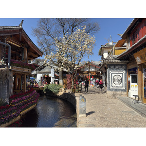 Picture China Lijiang 2026-01 279 - Road Lijiang