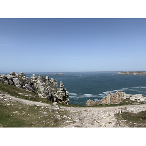 Picture France Crozon Pen Hir 2026-04 10 - Perspective Pen Hir