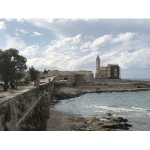 Picture Italy Trani 2024-09 63 - Perspective Trani