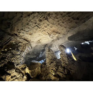 Picture Vietnam Ha Long Bay Sung Sot Cave 2024-01 52 - Trip Sung Sot Cave